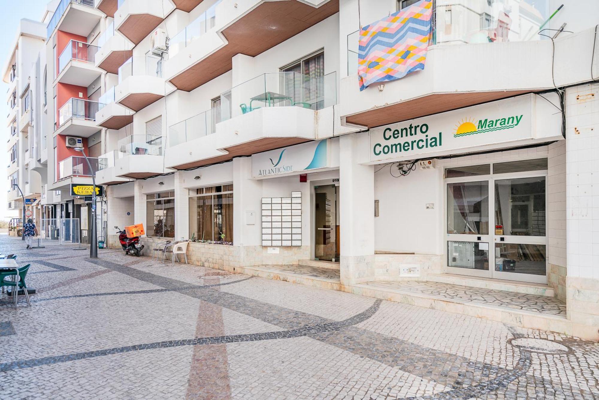 New Luxury Penthouse Beachfront In The Algarve Armação de Pêra المظهر الخارجي الصورة