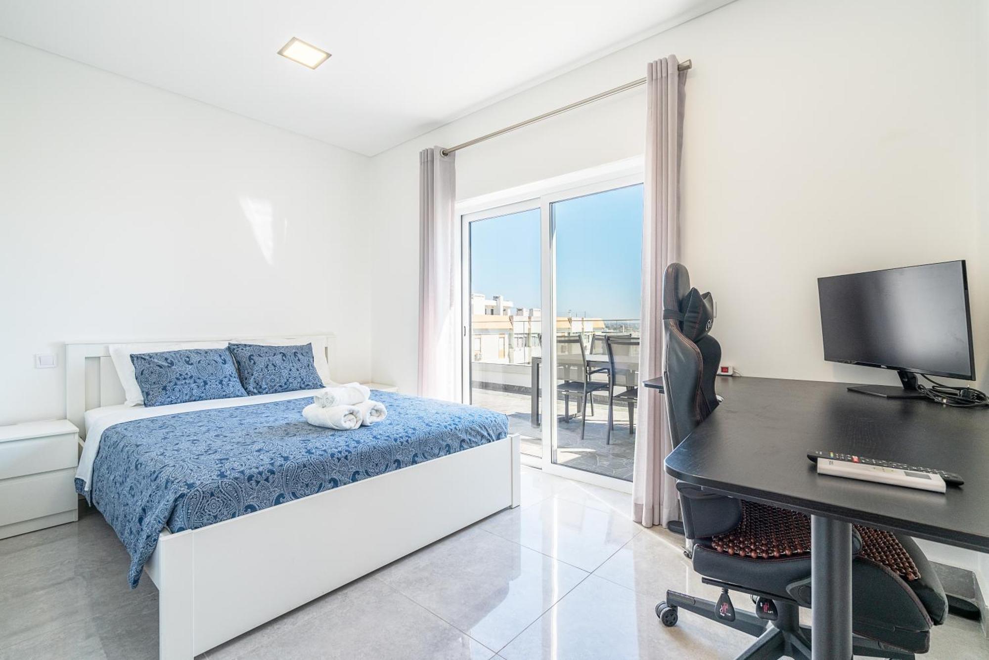 New Luxury Penthouse Beachfront In The Algarve Armação de Pêra المظهر الخارجي الصورة